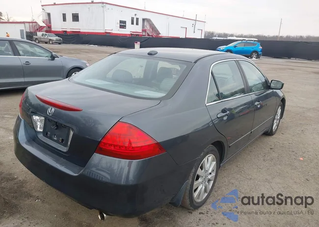 1HGCM66837A066016: 44460771