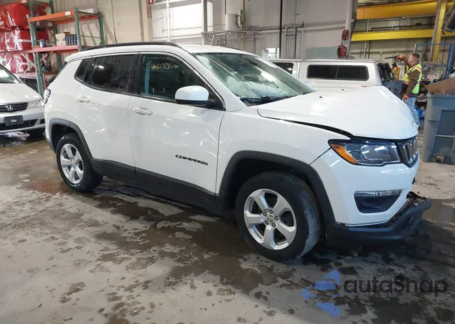 3C4NJDBB8LT240770: 44460838