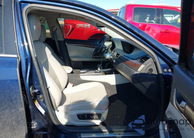 JTHCE1BL6E5022475: 44461107