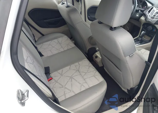 3FADP4EJ5DM191817: 44461184