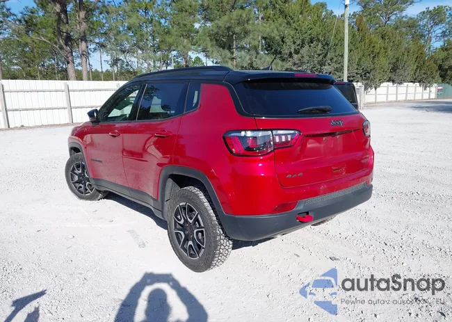 3C4NJDDN3ST551299: 44461243