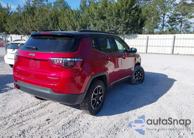 3C4NJDDN3ST551299: 44461243