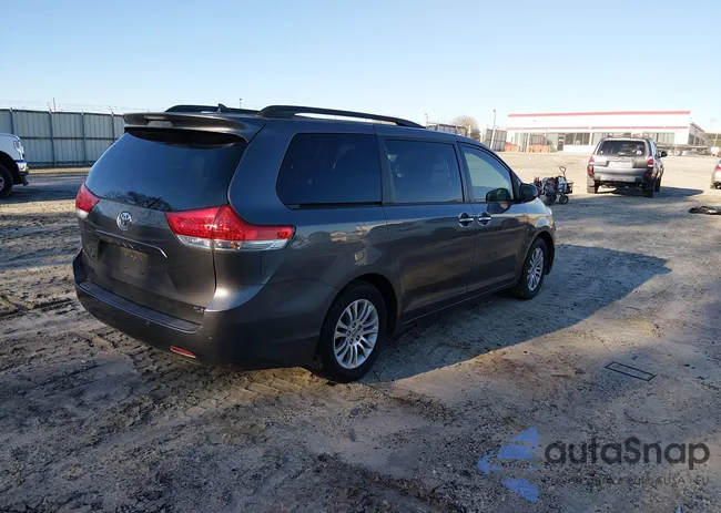 5TDYK3DC1ES458816: 44461332