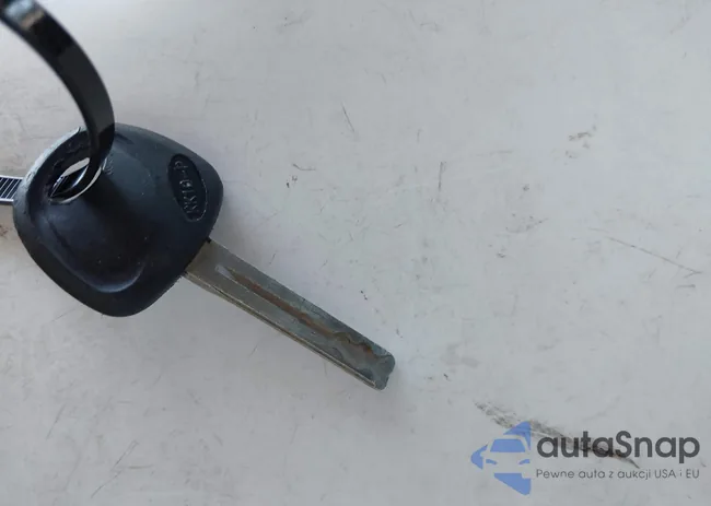 KNADN4A31D6187994: 44460382