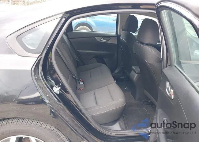 3KPF24AD0ME339478: 44460426