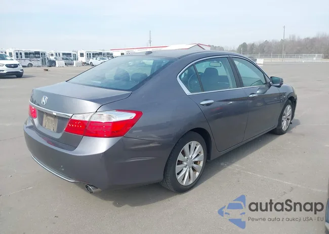 1HGCR2F80EA174150: 44460439