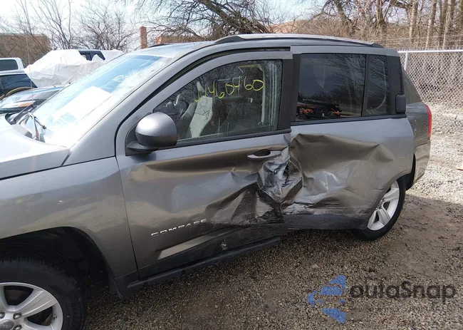 1C4NJCBA4CD652420: 44460460