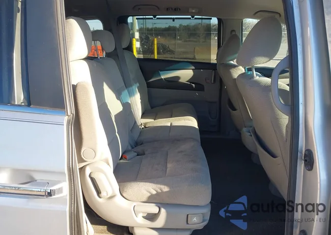 5FNRL5H49CB084442: 44460643