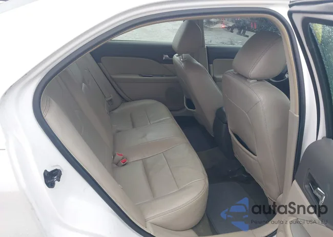 3FAHP0JA7CR169075: 44460668