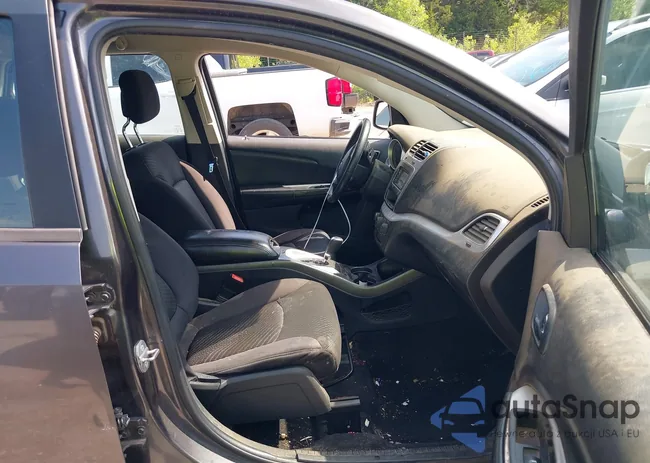 3C4PDCAB0ET151404: 44460731