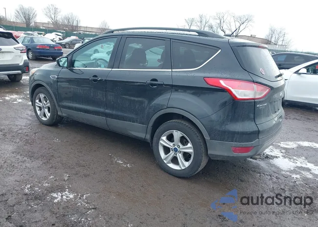 1FMCU9GX2FUA55751: 44461809