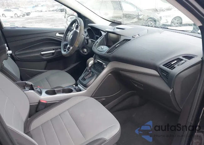 1FMCU9GX2FUA55751: 44461809