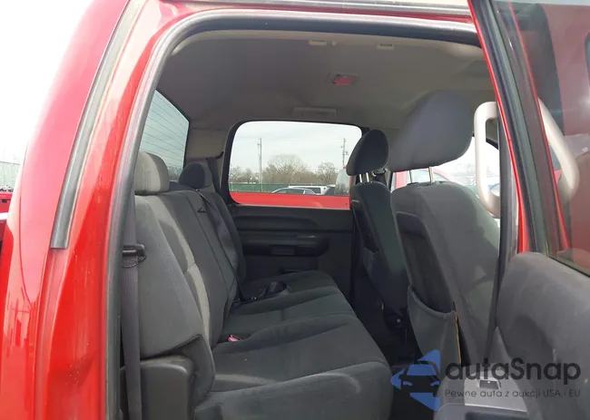 2GCEC130581283543: 44461814