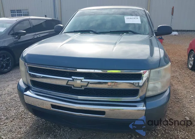 1GCRCPEX2BZ215729: 44461820