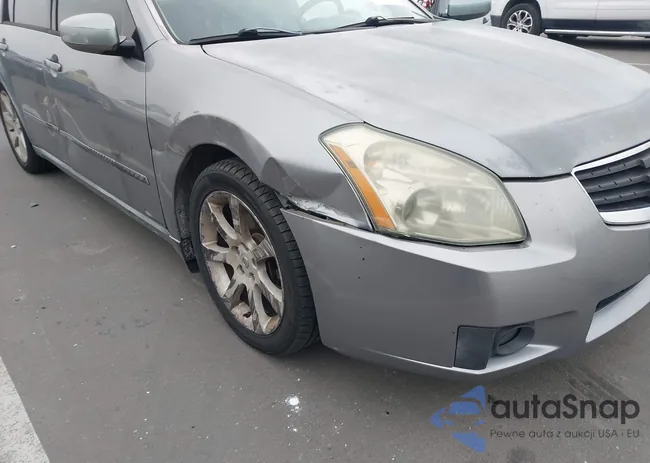 1N4BA41E58C819481: 44461830