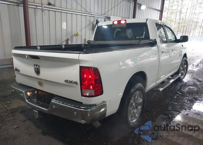 1C6RR7GG6JS228946: 44461844