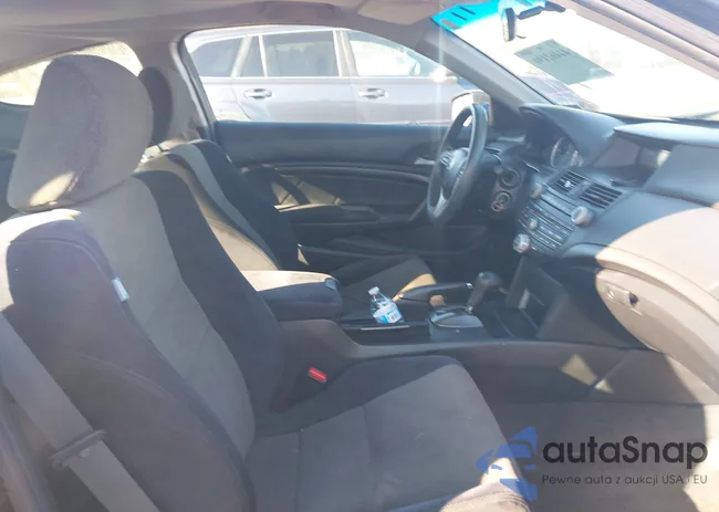 1HGCS12399A003976: 44462196