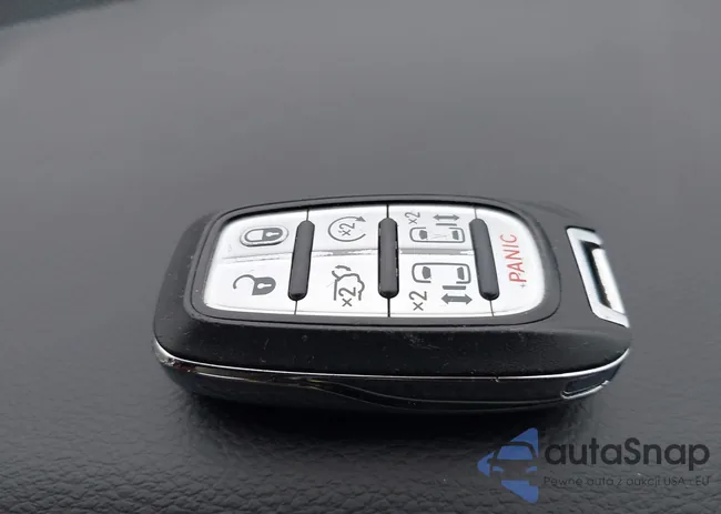 2C4RC1DG3LR187241: 44462215