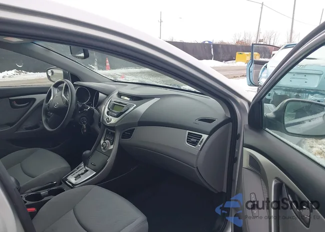 KMHDH4AE9CU198162: 44462235