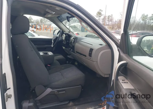 1GCSKREA7AZ162522: 44461377