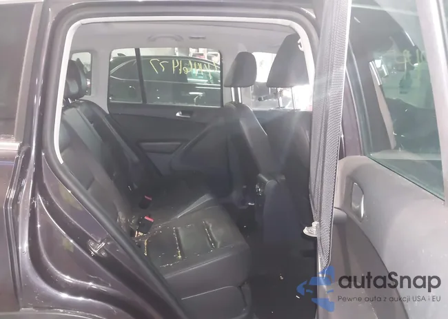 WVGBV7AX3GW520582: 44461477