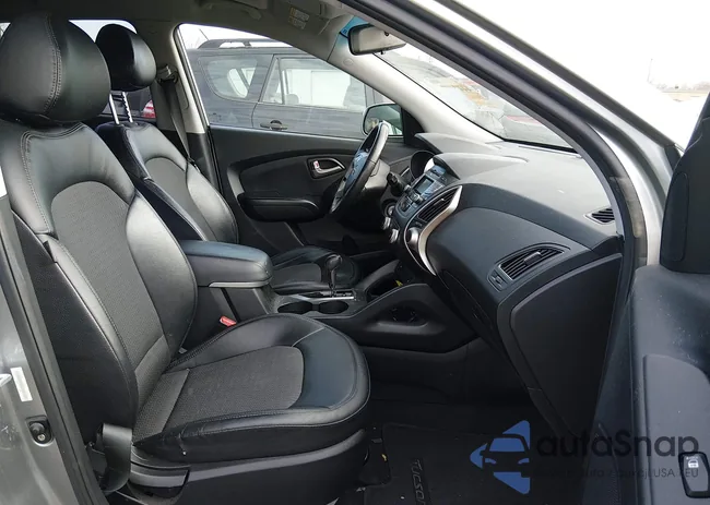 KM8JUCAC9CU481989: 44461516