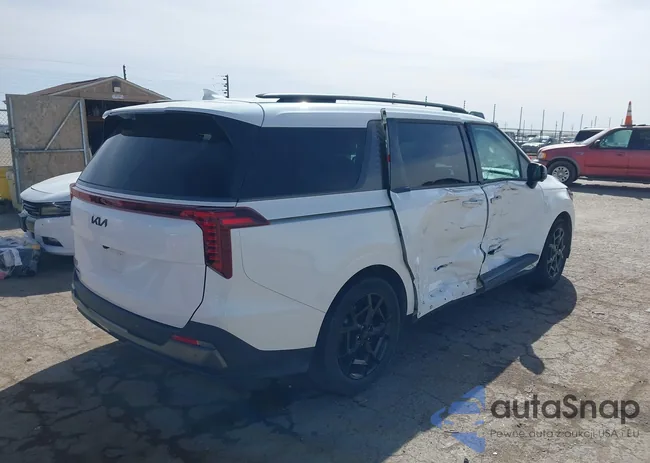 KNDNE5K30S6486076: 44461531