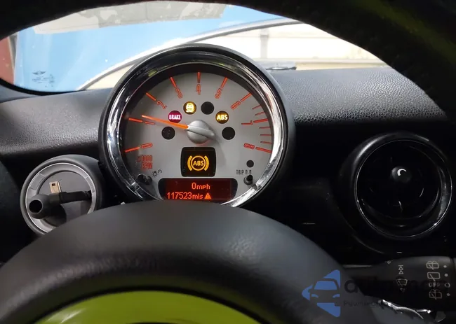 WMWSU3C58CT369033: 44461655