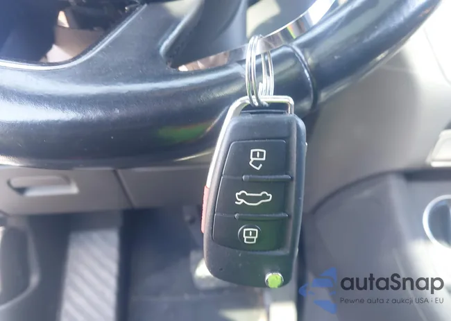 WA1ECCFS8HR006413: 44461684