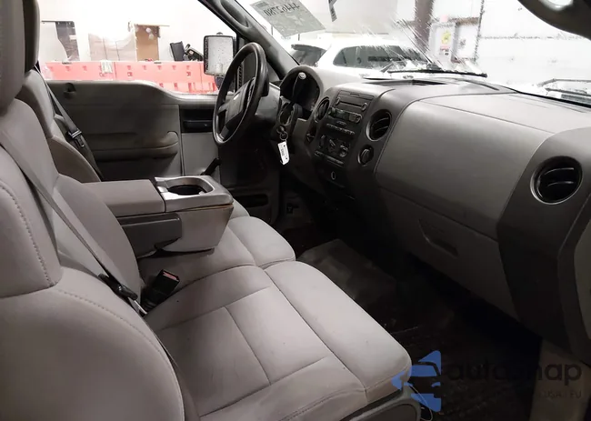 1FTRX12W74NB94836: 44462780