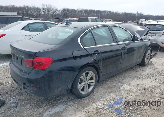 WBA8D9G36HNU64160: 44462838