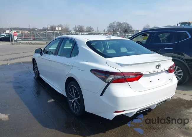 4T1G11AK8PU831360: 44462853