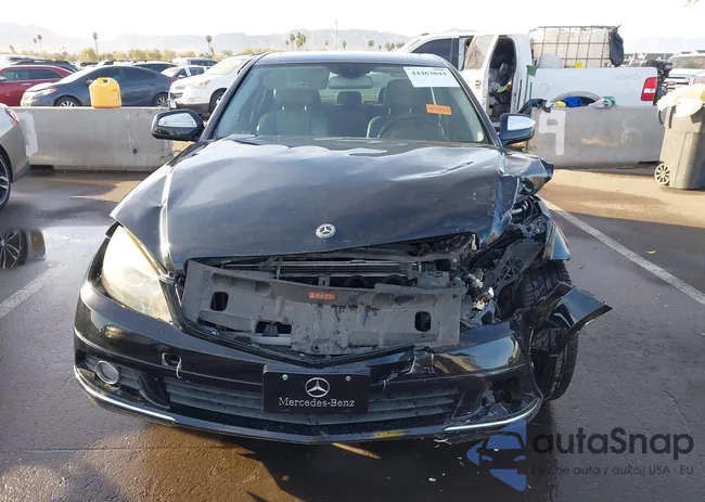 WDDGF54X38F052237: 44463044