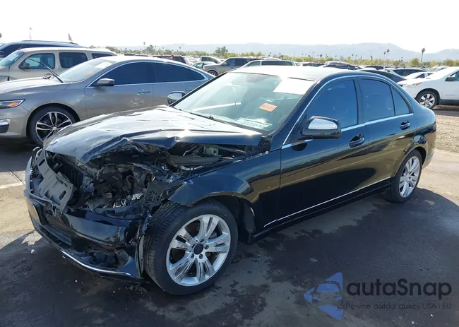 WDDGF54X38F052237: 44463044