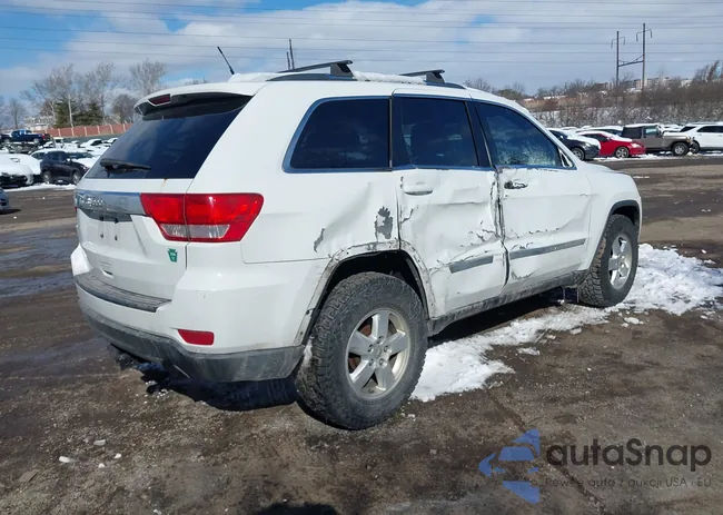 1C4RJFAG4DC631745: 44463104