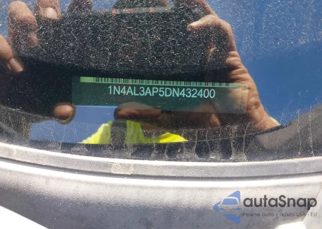 1N4AL3AP5DN432400: 44463109