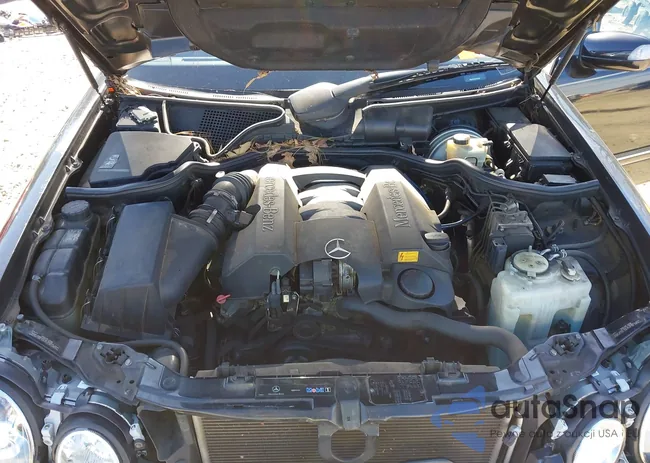 WDBJF65J2YB108349: 44463117