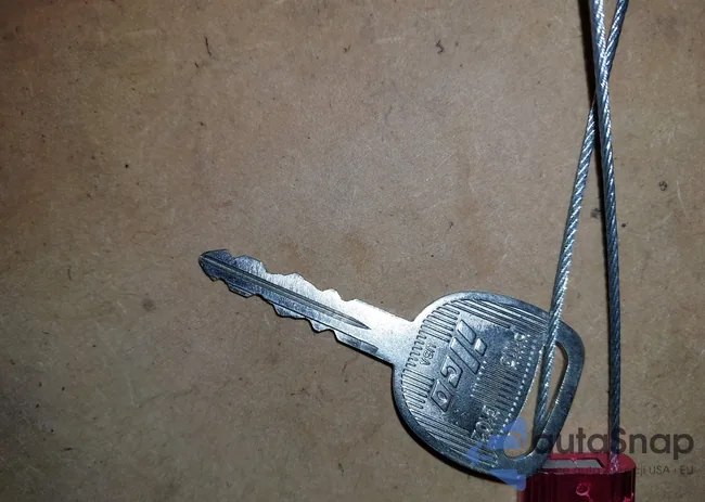 1GNEK13Z74J263285: 44463142