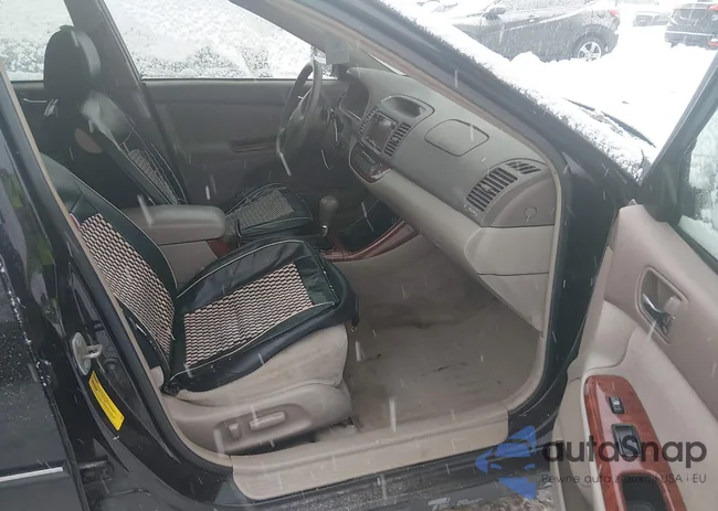 4T1BE30K22U060916: 44463158