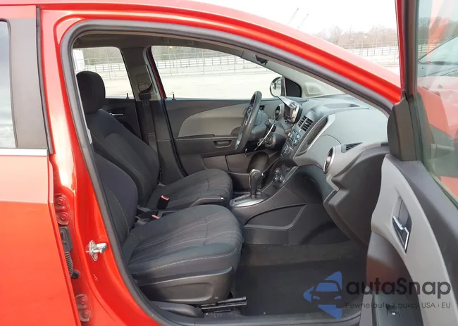 1G1JC6SH7C4133295: 44463184