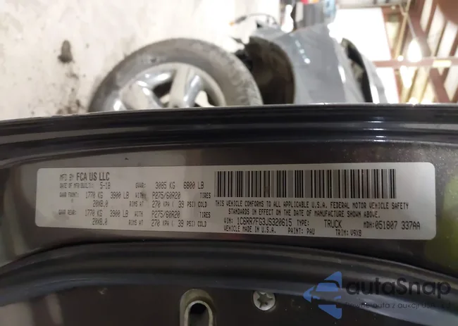 1C6RR7FG3JS320615: 44463256