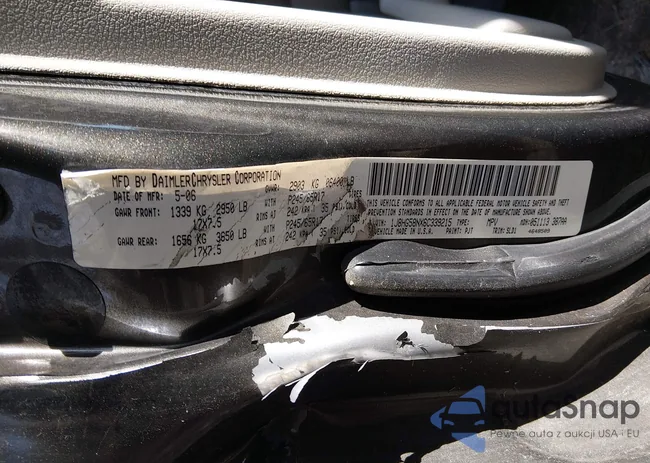 1J8HG58NX6C339215: 44462338