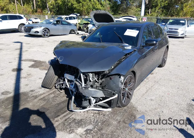 3MW5R1J09M8B90129: 44462535