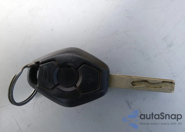 WBXPC93437WF03219: 44463737