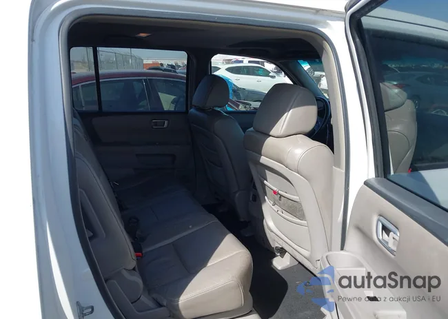 5FNYF38599B022984: 44463760