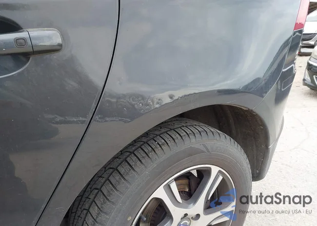 YV4902DZ7C2341168: 44464165