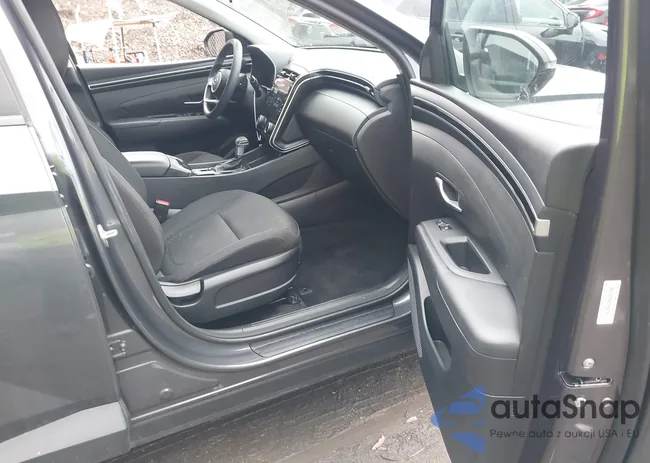 KM8JB3AE2NU053790: 44464214