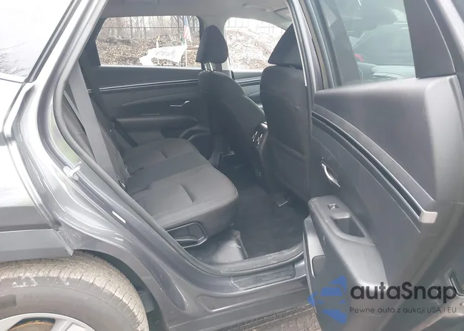 KM8JB3AE2NU053790: 44464214