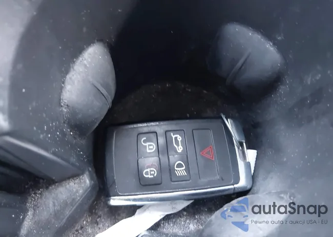 SALCL2FXXLH843545: 44464241