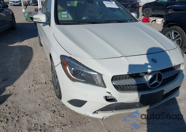 WDDSJ4GB6EN109020: 44464285